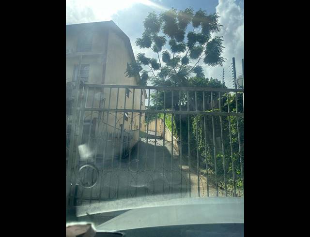 2 BEDROOM APARTMENT FOR SALE IN MAYVILLE